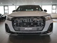 Neu Audi SQ7 Sport 507 PS (372 kW) 2026 Grau SUV