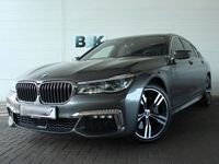 gebraucht BMW 750 i - Checkheft mit Garantie