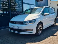 Gebraucht VW Touran Move 122 PS (89 kW) 2024 Pure white Van / Kleinbus