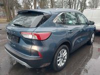 Gebraucht Ford Kuga Titanium 152 PS (111 kW) 2022 Blau SUV