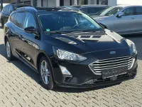 Gebraucht Ford Focus Cool & Connect 125 PS (91 kW) 2020 Agate black Kombi