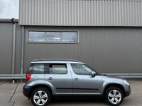 Gebraucht Skoda Yeti Experience 105 PS (77 kW) 2011 Grau SUV