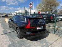 Gebraucht Volvo V60 Core 197 PS (144 kW) 2023 Schwarz Kombi
