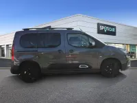 Gebraucht Citroën Berlingo Shine 131 PS (96 kW) 2023 Lackierung platiniumgrau/typ Van / Kleinbus