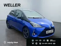 Gebraucht Toyota Yaris Hybrid Style 101 PS (74 kW) 2019 Night time black (blau) Kleinwagen
