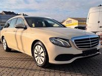 Gebraucht Mercedes E220 194 PS (142 kW) 2020 Gelb Kombi
