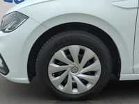 Gebraucht VW Polo Move 80 PS (58 kW) 2023 Weiss Limousine