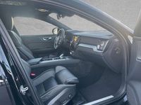 Gebraucht Volvo V60 Plus 197 PS (144 kW) 2025 Onyx schwarz Kombi