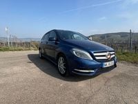 Gebraucht Mercedes B200 156 PS (114 kW) 2012 Blau Van / Kleinbus