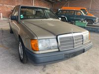 Gebraucht Mercedes 200 105 PS (77 kW) 1987 Beige Limousine
