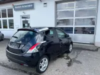 Second-hand Lancia Ypsilon Gold 69 CP (50 kW) 2011 Colore esterno (blu ( vr531/b Hatchback