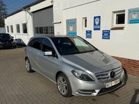 Gebraucht Mercedes B220 184 PS (135 kW) 2013 Silber Van / Kleinbus