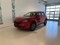 Neu Fiat 600 110 PS (80 kW) 2026 Rot SUV