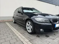 Gebraucht BMW 320 177 PS (130 kW) 2009 Schwarz Kombi