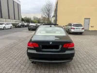 Gebraucht BMW 325 Sport Line 218 PS (160 kW) 2007 Grün Coupé