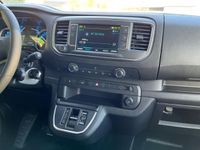 Gebraucht Peugeot e-Expert 100 kW (136 PS) 2023 Weiß Van