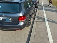 Gebraucht VW Golf VI Comfortline 122 PS (89 kW) 2011 Grau Kleinwagen