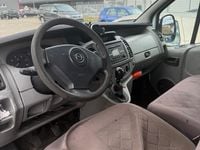 Gebraucht Opel Vivaro 100 PS (73 kW) 2002 Weiß Van / Kleinbus