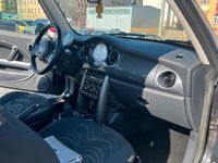 Second-hand Mini Cooper 90 CP (66 kW) 2004 Negru Hatchback