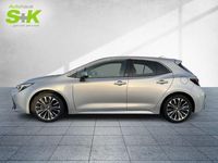 Gebraucht Toyota Corolla Basis 140 PS (102 kW) 2024 Shimmering silver Limousine