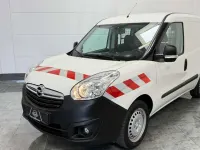 Gebraucht Opel Combo 95 PS (69 kW) 2017 Weiß Van / Kleinbus