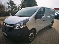 Gebraucht Opel Vivaro 120 PS (88 kW) 2016 Silber Van / Kleinbus