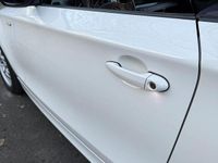 Gebraucht BMW 120 Cabriolet M Sport 178 PS (130 kW) 2012 Weiß Cabrio