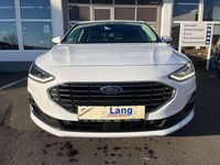 Gebraucht Ford Focus Titanium 125 PS (91 kW) 2023 Weiß Limousine