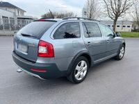 gebraucht Skoda Octavia Scout 4 × 4. 2.0 tdi 140 Ps