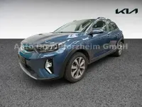 Używany Kia Stonic Vision 101 KM (74 kW) 2024 Niebieski SUV