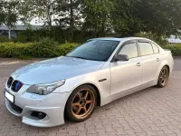 Gebraucht BMW 520 Performance 170 PS (125 kW) 2004 Silber Limousine