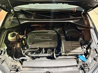 Gebraucht Audi A3 Attraction 179 PS (131 kW) 2015 Grau Limousine