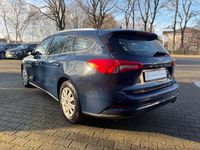 Gebraucht Ford Focus Cool & Connect 120 PS (88 kW) 2020 Blau Kombi