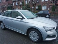 Gebraucht Skoda Scala Cool Plus 116 PS (85 kW) 2021 Silber Kleinwagen