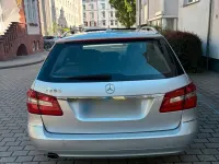 Gebraucht Mercedes E250 204 PS (150 kW) 2013 Silber Kombi