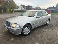 Gebraucht Mercedes C180 122 PS (89 kW) 1998 Grau Limousine