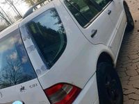 Gebraucht Mercedes ML320 218 PS (160 kW) 2000 Weiß SUV