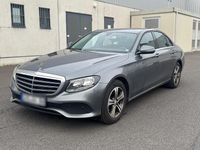 Gebraucht Mercedes E220 194 PS (142 kW) 2016 Grau Limousine