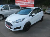 Gebraucht Ford Fiesta Trend 82 PS (60 kW) 2013 Weiß Limousine