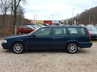 gebraucht Volvo V70 Kombi 2.5 D EU 2*SR+LMF*WR*AHK*Klima*SZH*TÜV