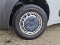 Gebraucht Renault Master Basis 135 PS (99 kW) 2021 Mineralweiß Van