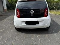 Second-hand VW up! 60 CP (44 kW) 2015 Alb Hatchback