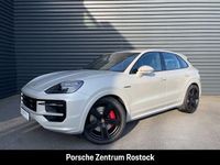 Gebraucht Porsche Cayenne S E-Hybrid 519 PS (381 kW) 2022 Andere farbe SUV