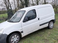 Gebraucht Peugeot Partner 69 PS (50 kW) 2004 Weiß Van / Kleinbus