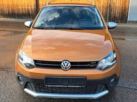 Gebraucht VW Polo Cross 90 PS (66 kW) 2015 Orange Kleinwagen