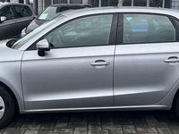 Gebraucht Audi A1 Sport 95 PS (69 kW) 2015 Florettsilber metallic Kleinwagen