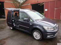 Gebraucht VW Caddy Highline 125 PS (91 kW) 2016 Starlight blue metallic Van / Kleinbus