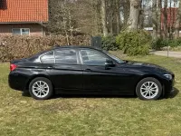 Gebraucht BMW 318 Advantage 136 PS (100 kW) 2018 Schwarz Limousine