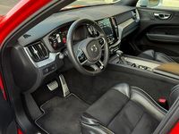 Gebraucht Volvo XC60 R-Design 190 PS (139 kW) 2018 Rot SUV