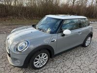 Gebraucht Mini Cooper 136 PS (100 kW) 2019 Grau Kleinwagen